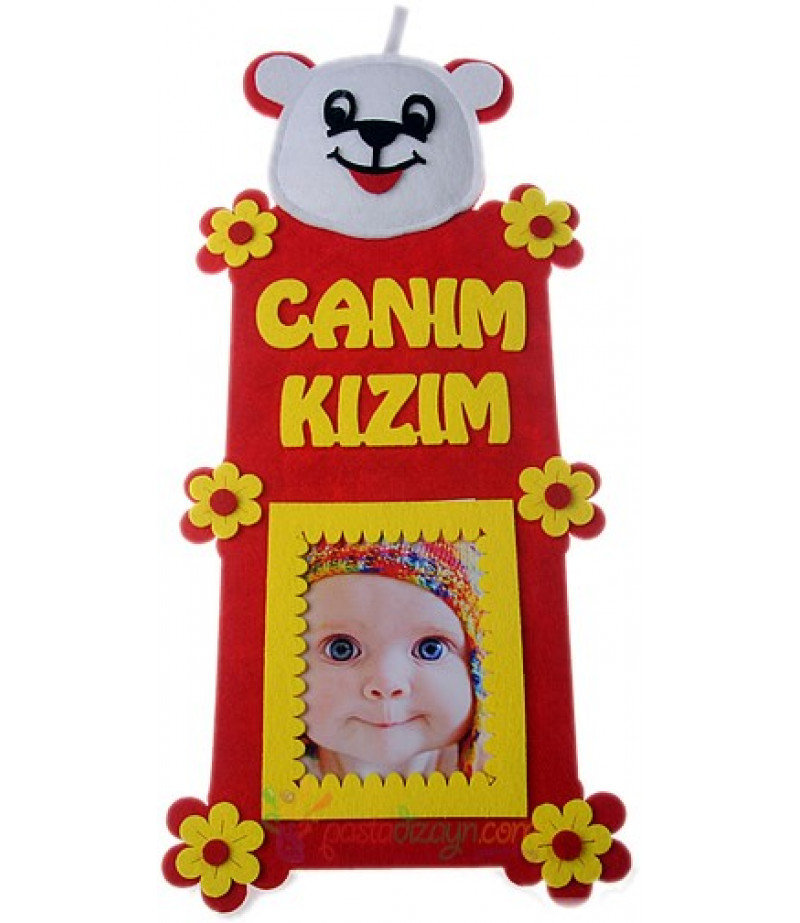 Sarı Kırmızı Kız Bebek Fotograf Çerçeve